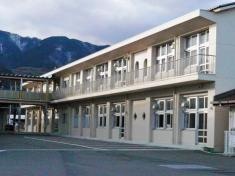 大和小学校