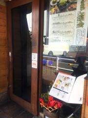 車梅田ＨＥＰ通店