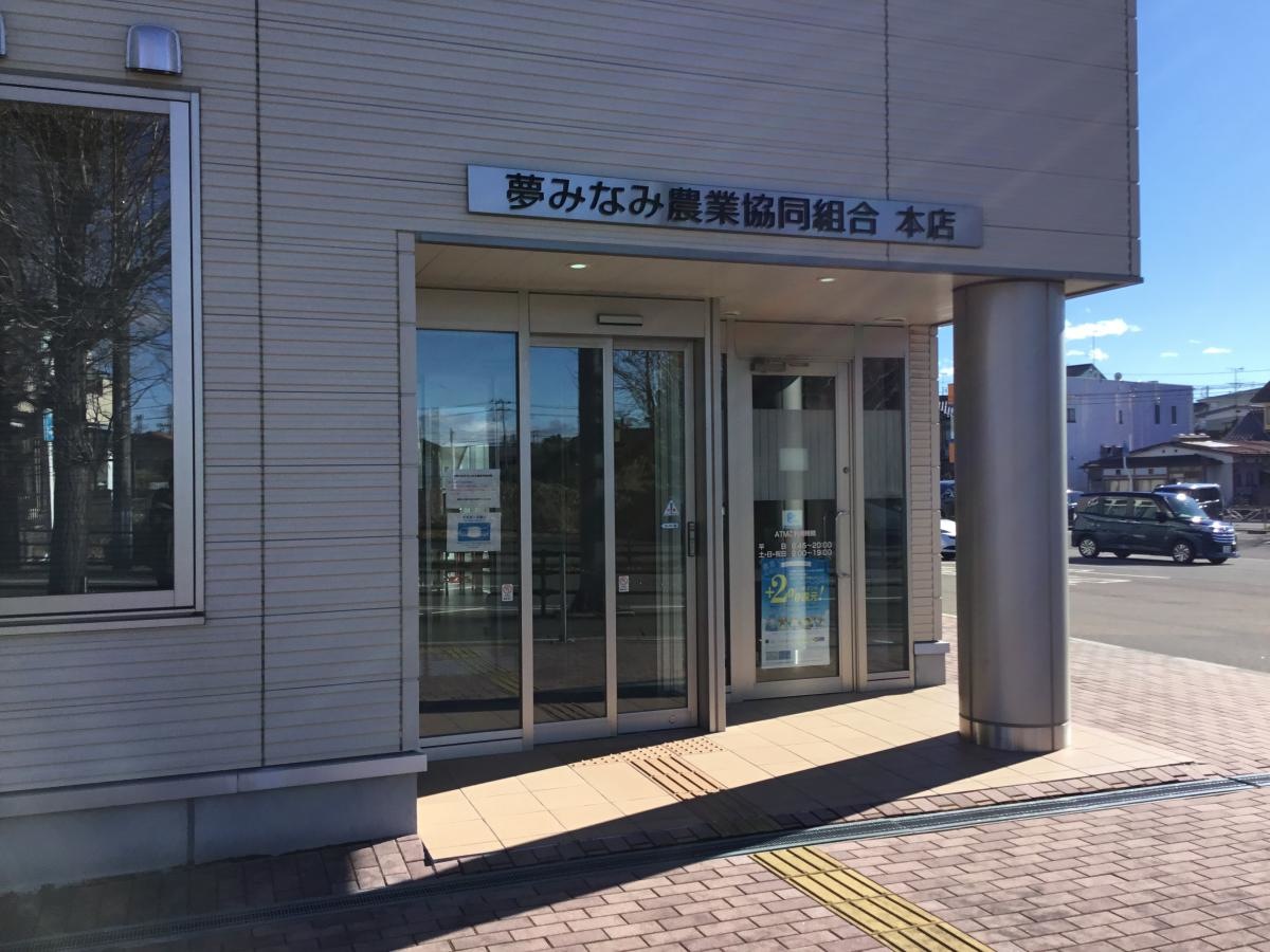 建物入り口