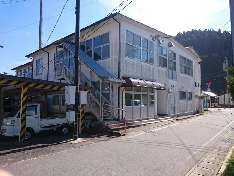 神埼市背振総合支所