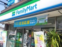 ファミリーマート　摂津正雀三丁目店