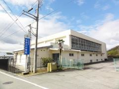 中吉川小学校