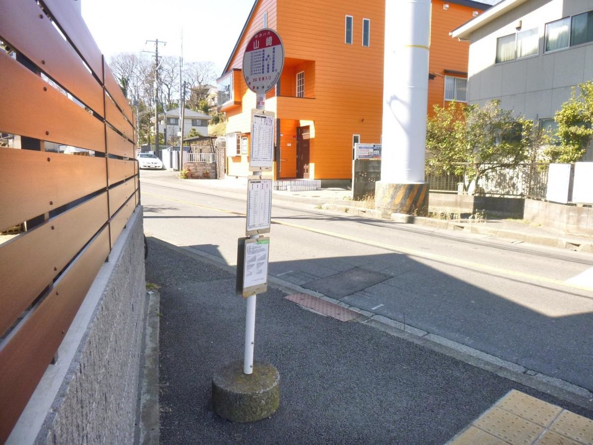 バス停外観