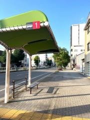 「菊井通四丁目」バス停留所