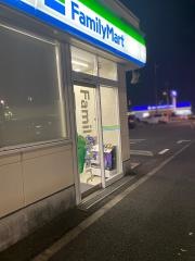 ファミリーマート　海田日野橋店