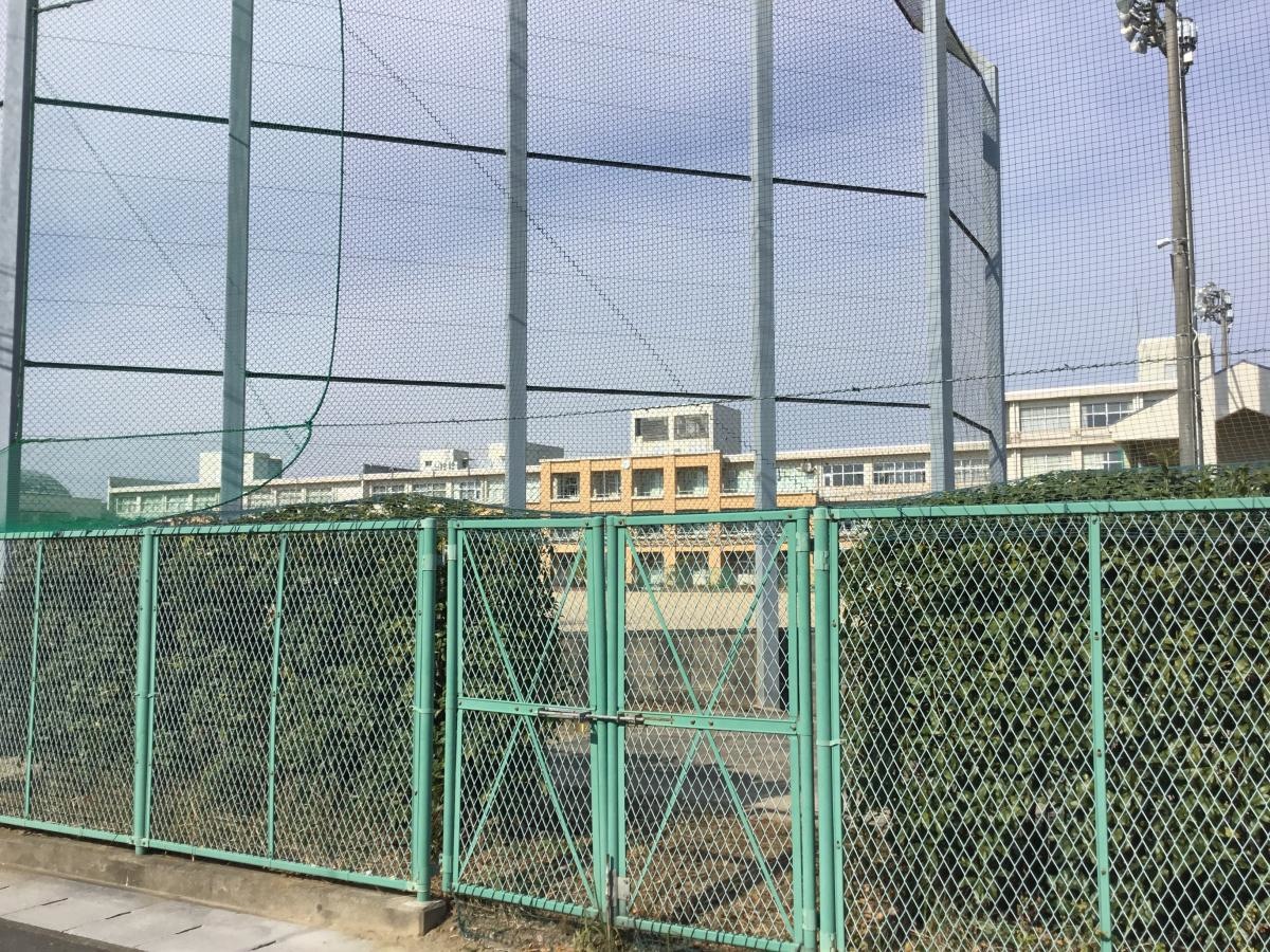 豊山中学校