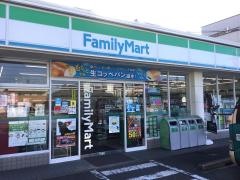 ファミリーマート　昭和安田通三丁目店