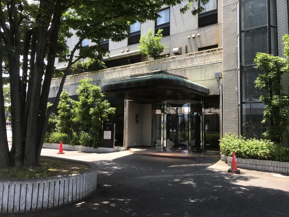 施設の外観