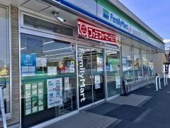 ファミリーマート　神戸町横井店