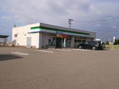 ファミリーマート　加賀分校店