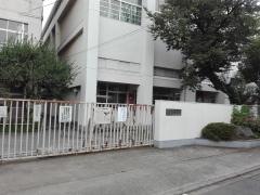 東久留米市立下里中学校