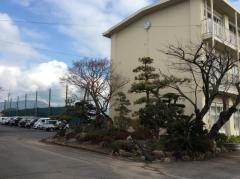 黒石小学校