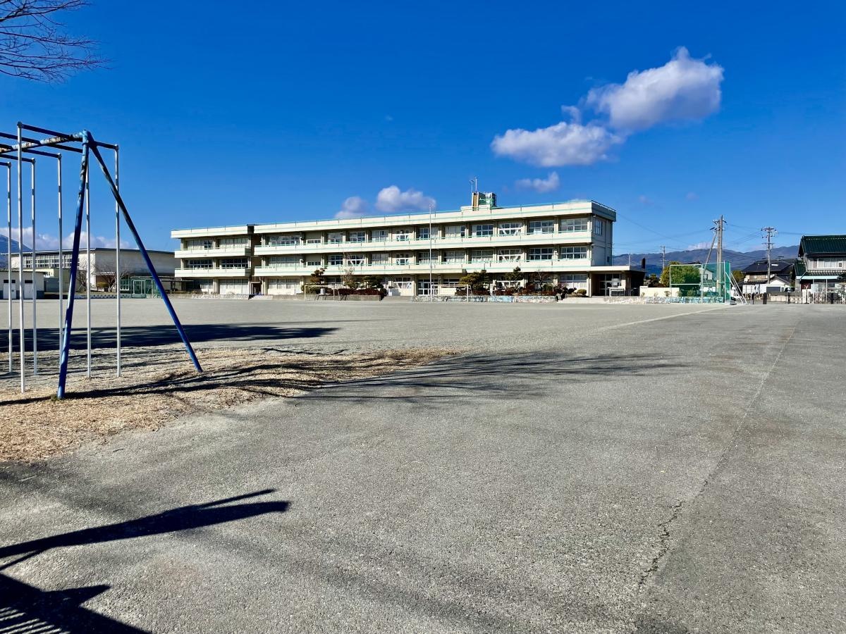 稲部小学校