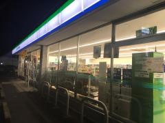 ファミリーマート　瑞浪小田店
