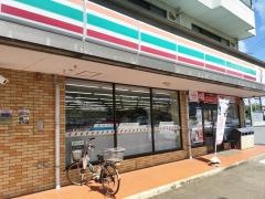 セブンイレブン　駿河南一色店