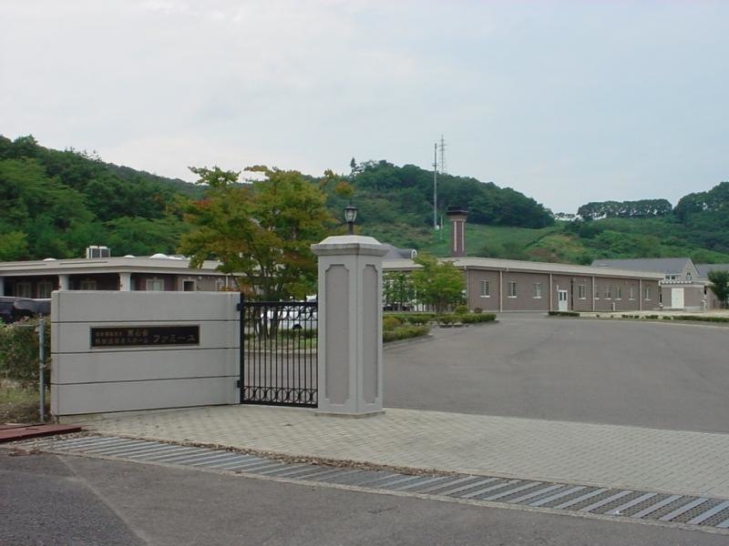 ファミーユ