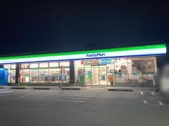 ファミリーマート　徳重・名古屋芸大駅西店