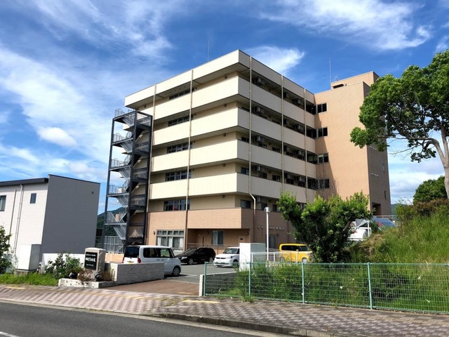 介護老人保健施設　田辺すみれ苑 施設外観
