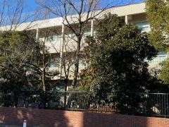 私立聖徳大学附属小学校