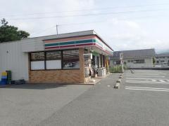 セブンイレブン　山梨六郷町店