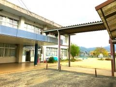 加茂小学校