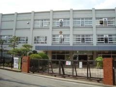 加茂小学校