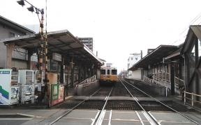栗林公園駅
