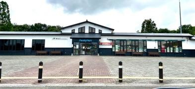 ファミリーマート　西仙北SA店