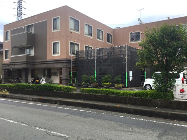 ＳＯＭＰＯケア ラヴィーレ坂戸 建物全景