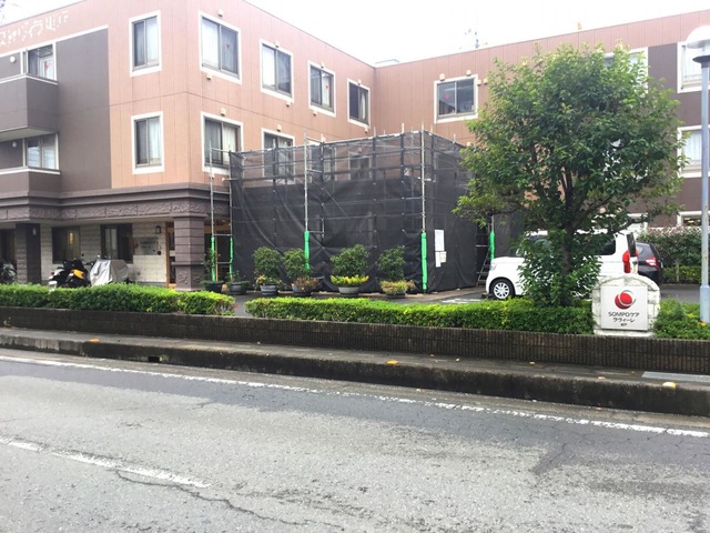ＳＯＭＰＯケア ラヴィーレ坂戸 建物全景