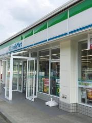 ファミリーマート　花巻大迫町店