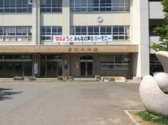 春江小学校