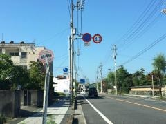 「神拝小学校」バス停留所