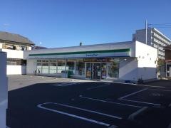 ファミリーマート　吉川平沼一丁目店