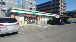 ファミリーマート　大野城白木原店