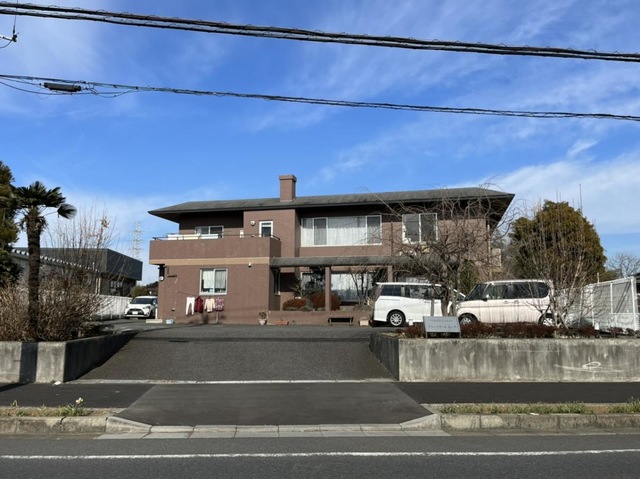 あいや