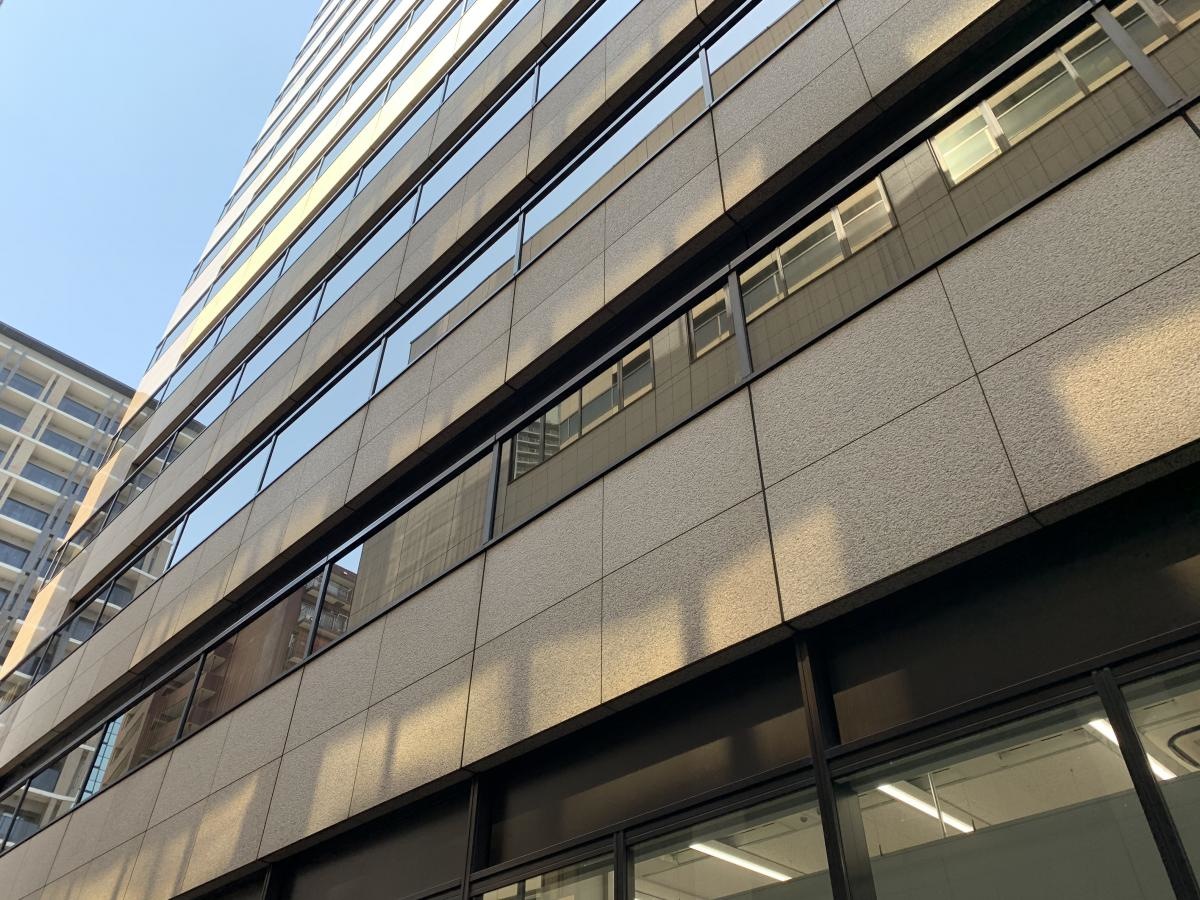 建物左
