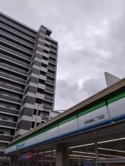 ファミリーマート　昭和鶴舞二丁目店