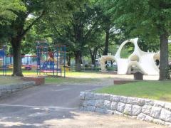 入谷中央公園