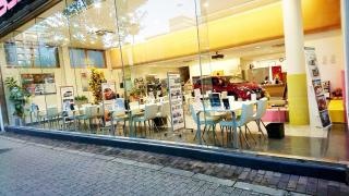 日産プリンス大阪吹田店