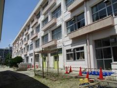 北六番丁小学校