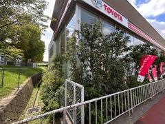 トヨタカローラ新大阪東豊中店