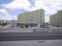 ファミリーマート　糸満浜川団地前店