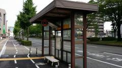 「広岡」バス停留所