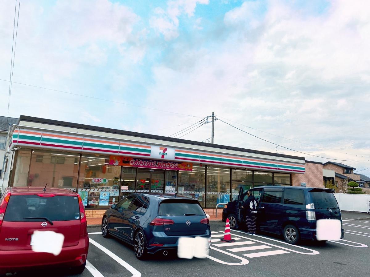 セブンイレブン富士市本市場店