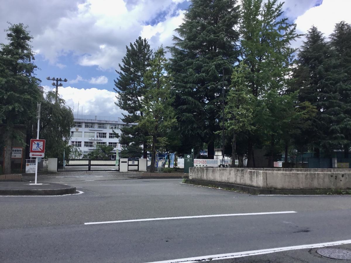 立町小学校の外観です