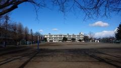 世良田小学校