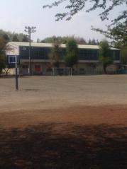 世良田小学校