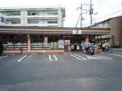 セブンイレブン　富士見鶴瀬西2丁目店