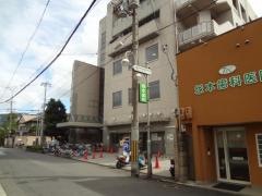 八尾市立山本図書館